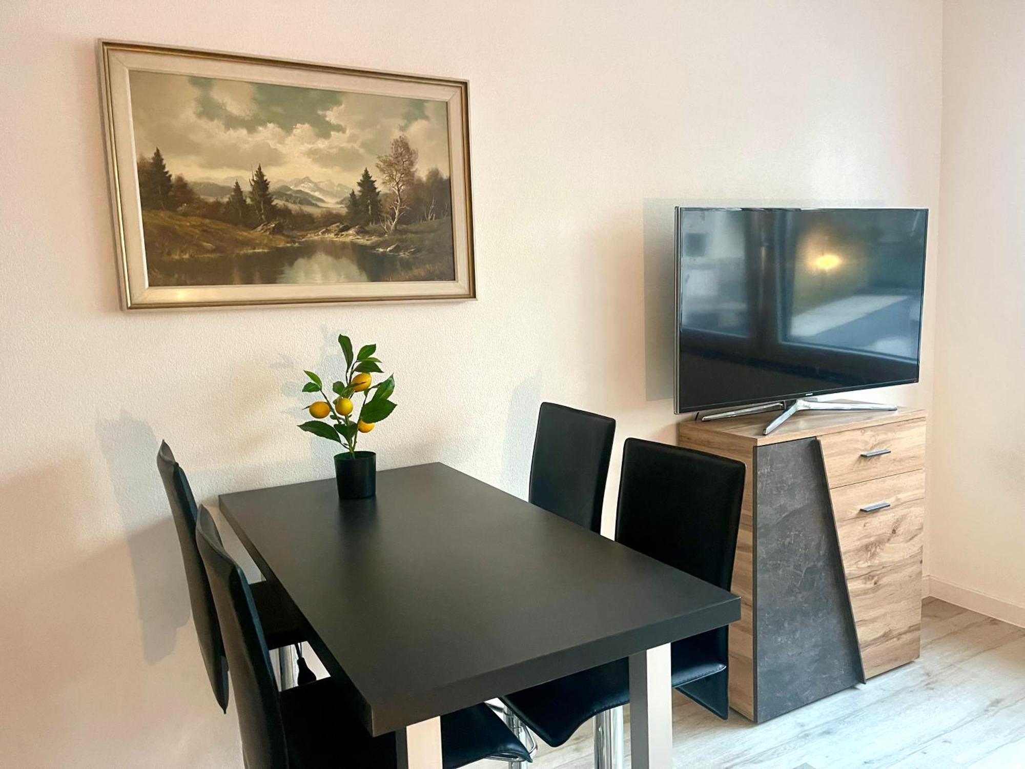 Neu Schwarzwald Zimmer Am Schloessle Goldstadt Pforzheim Kültér fotó