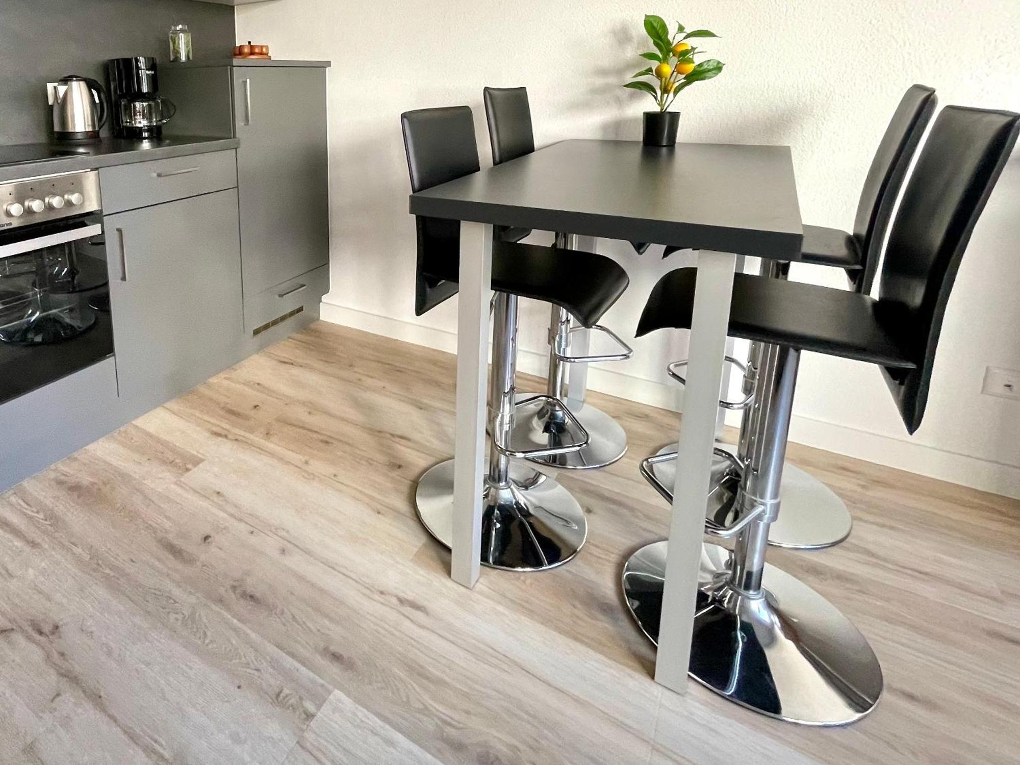 Neu Schwarzwald Zimmer Am Schloessle Goldstadt Pforzheim Kültér fotó